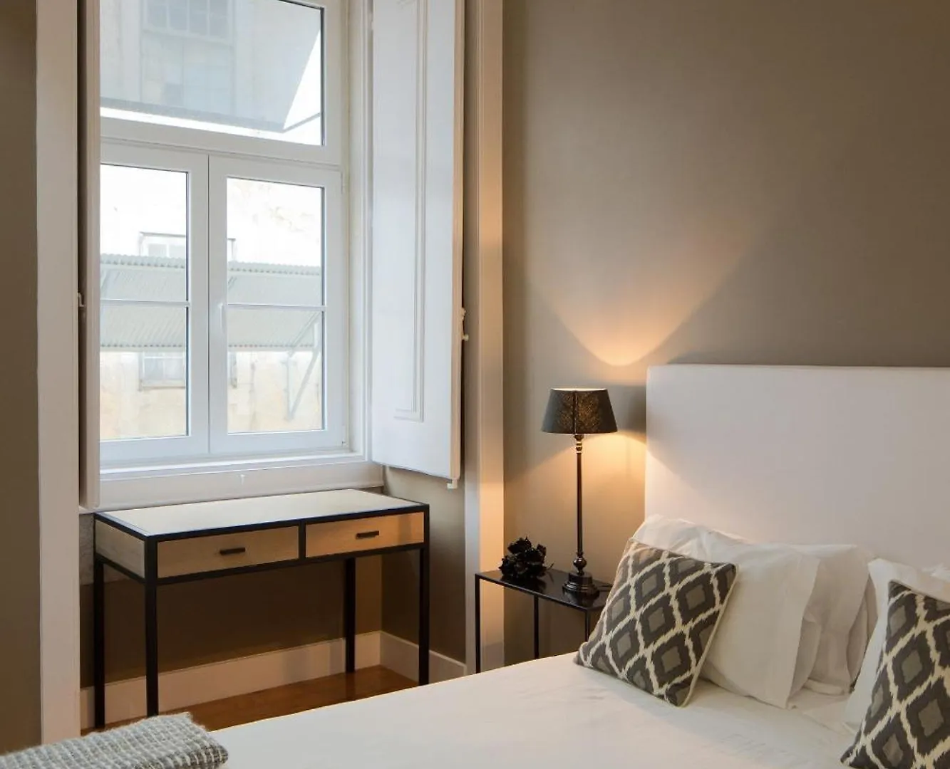 아파트 Apartamento No Cais Do Sodre, Zona Com Muita Vida Noturna, Ttlsp55 리스본