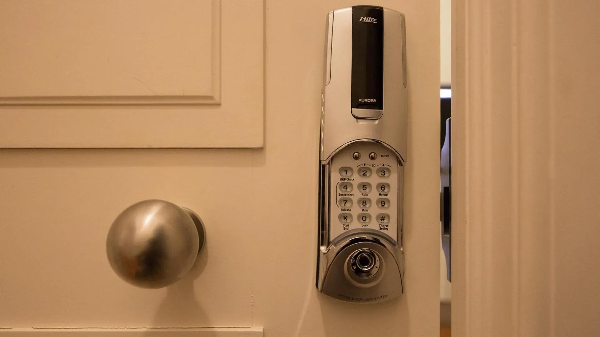 아파트 Apartamento No Cais Do Sodre, Zona Com Muita Vida Noturna, Ttlsp55 리스본
