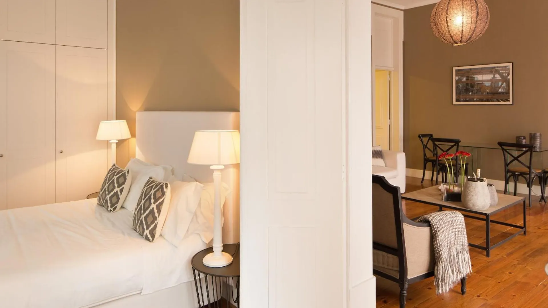 Apartamento No Cais Do Sodre, Zona Com Muita Vida Noturna, Ttlsp55 Lisboa 0*,  Portugal