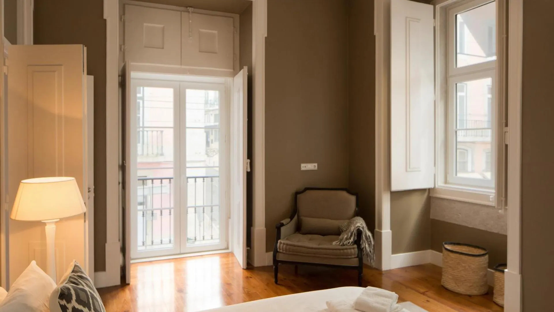 Apartamento No Cais Do Sodre, Zona Com Muita Vida Noturna, Ttlsp55 Lisboa 0*,  Portugal